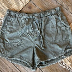 Black Tape Light Sage Green Drawstring Shorts M